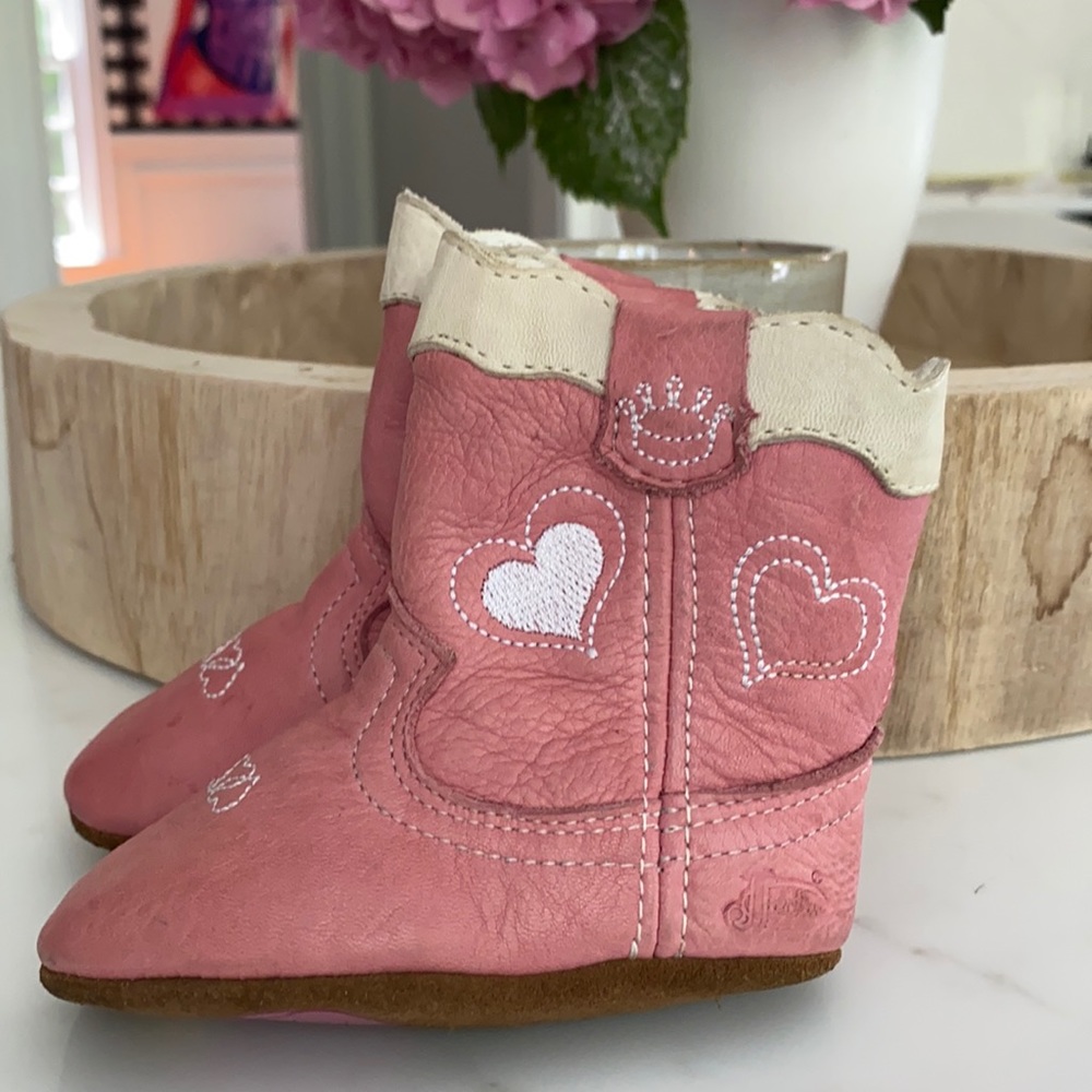 Infant Justin’s boots, perfect condition